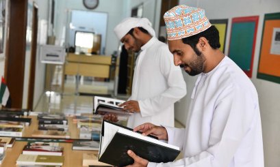 مكتبة جامعة العين تحتفل باليوم الوطني 51 لدولة الإمارات 