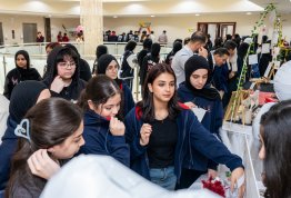 فعالية عائلة واحدة، عالم واحد، لغات متعددة